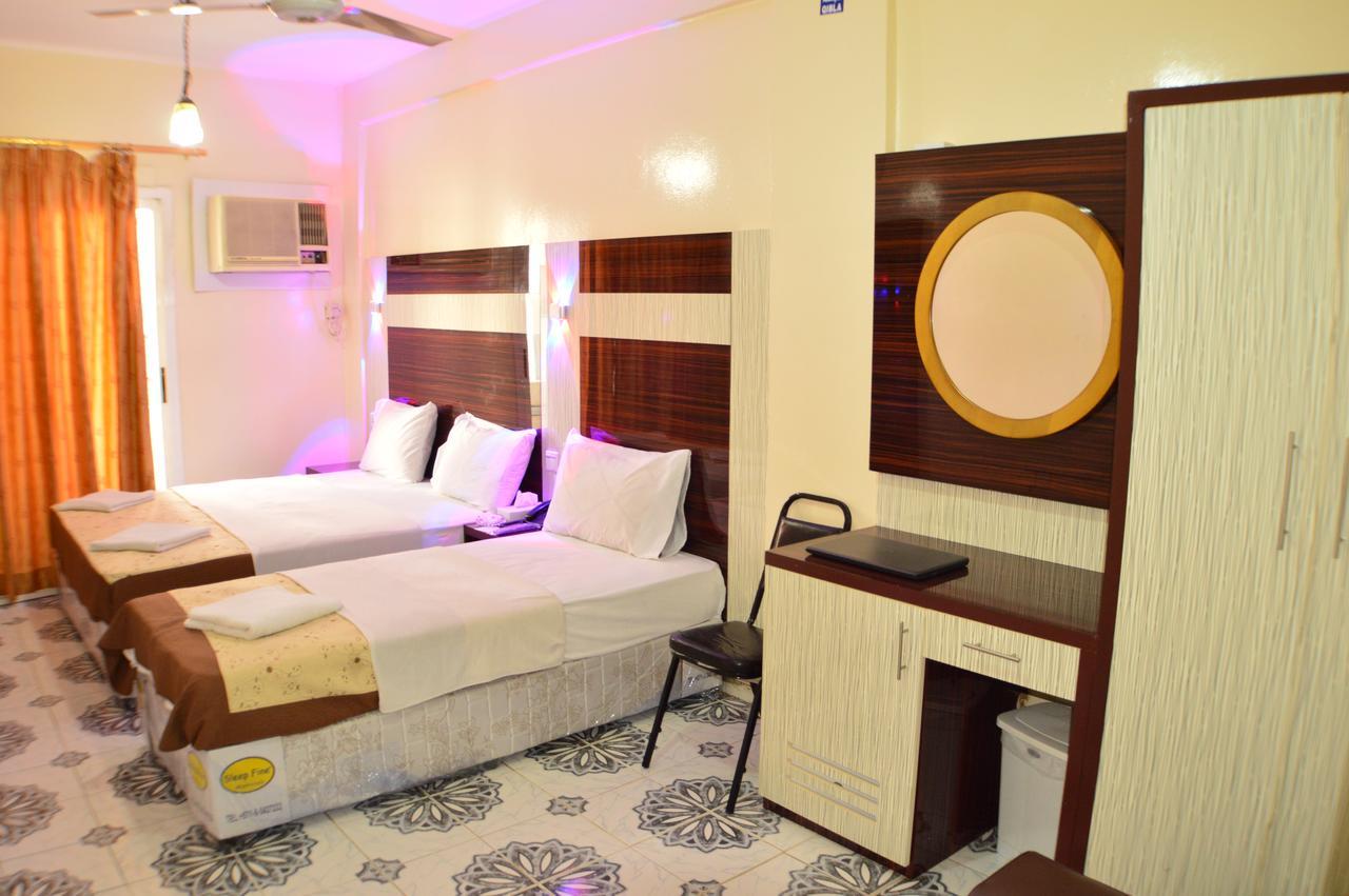 Tehran Hotel Дубай Екстериор снимка